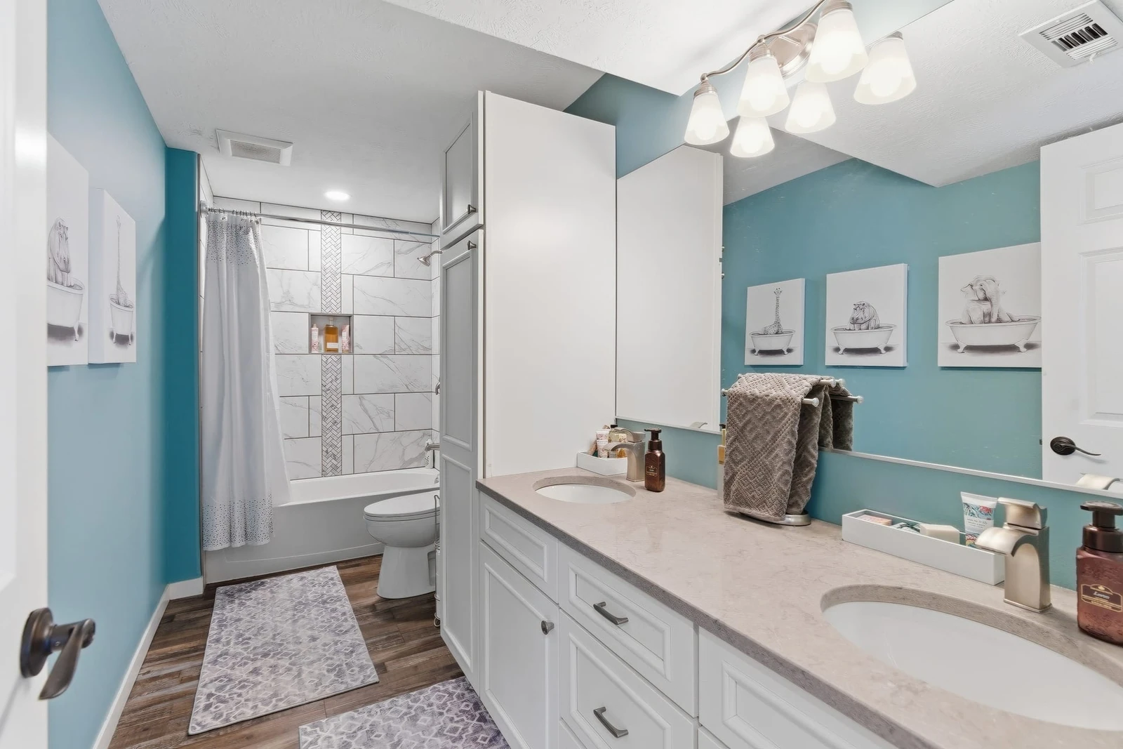 Open kitchen and dining